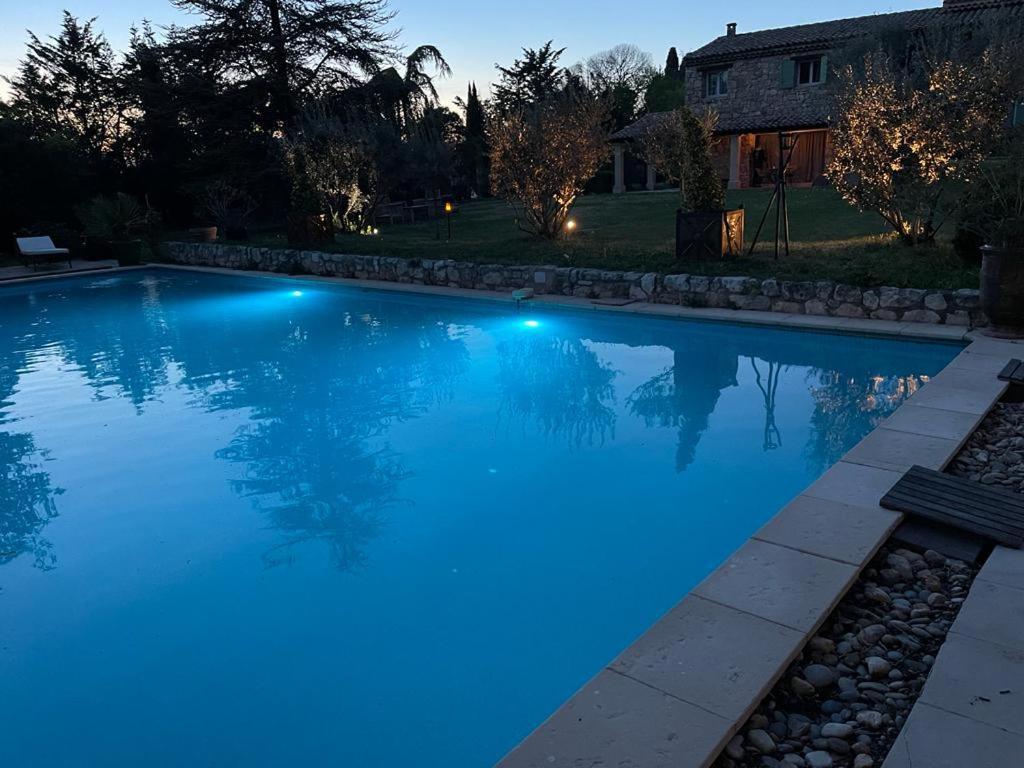 Gite Au Coeur De La Provence & Spa Saint-Cannat Eksteriør billede